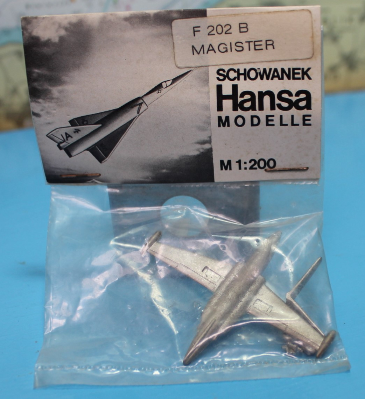 Schulflugzeug Fouga "Magister" (1 St.) Bausatz 1:200 Hansa Schowanek F 202B